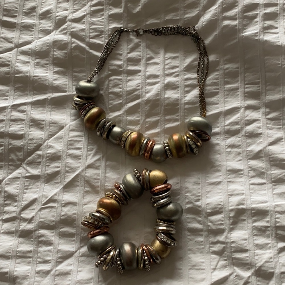 Matching bracelet and a necklace